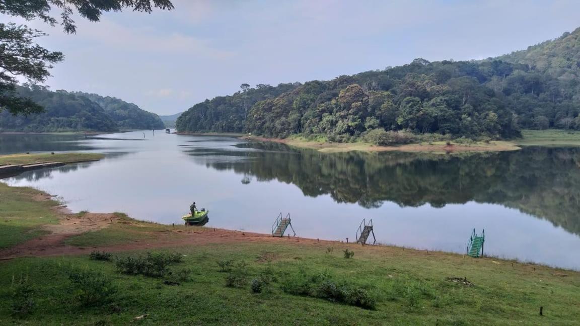 Aditi Thekkady Exterior foto